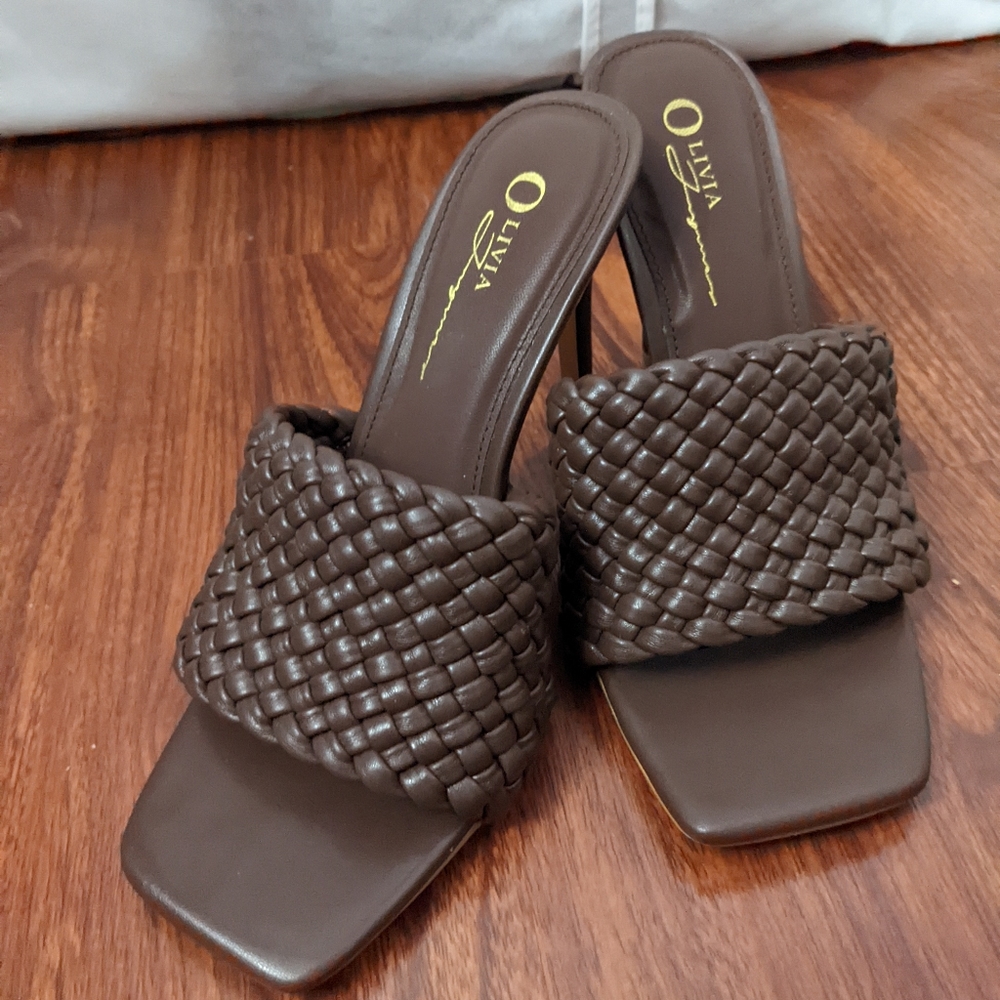 Heeled sandals